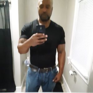 Meet your Posher, Sam